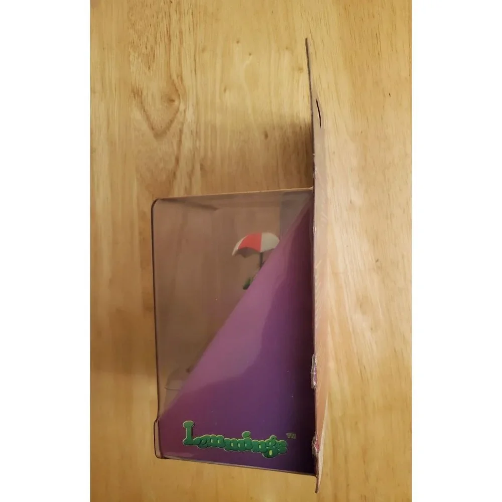 Totaku‎ Figure - Umbrella Lemmings #17